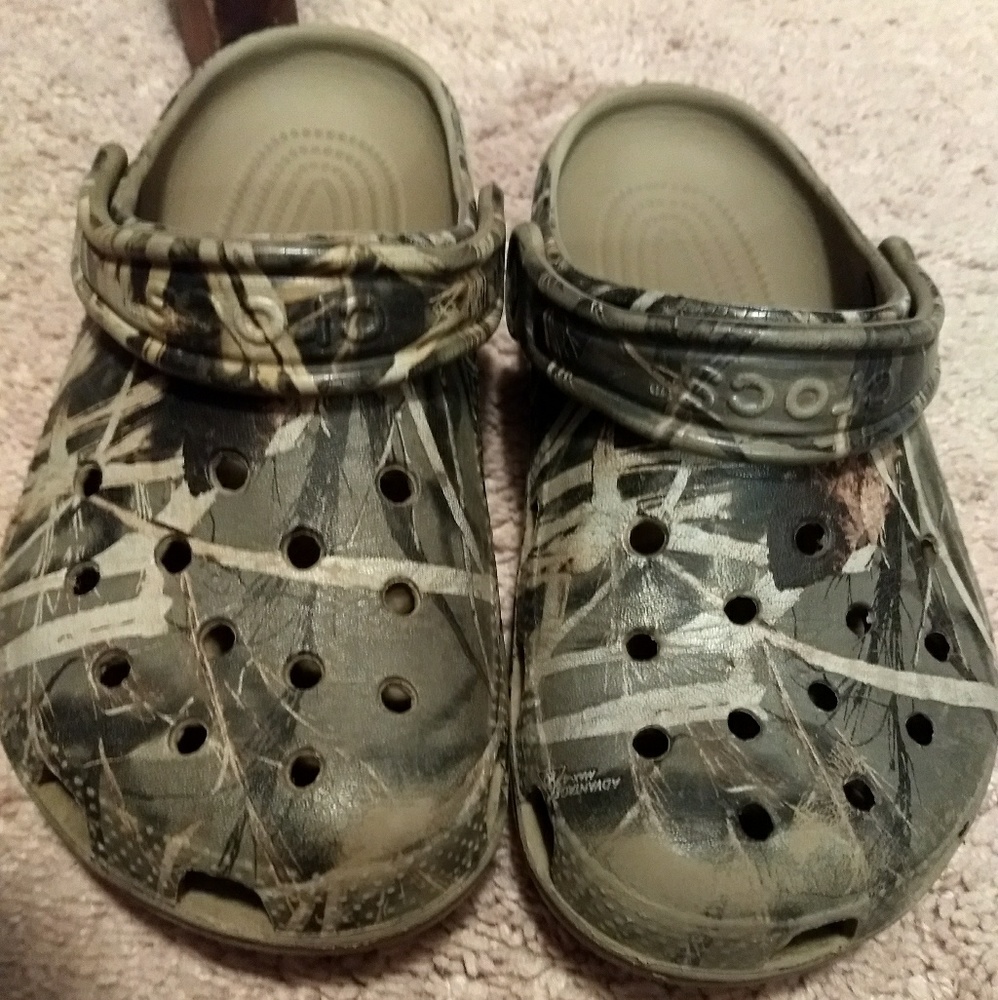 Camo crocs